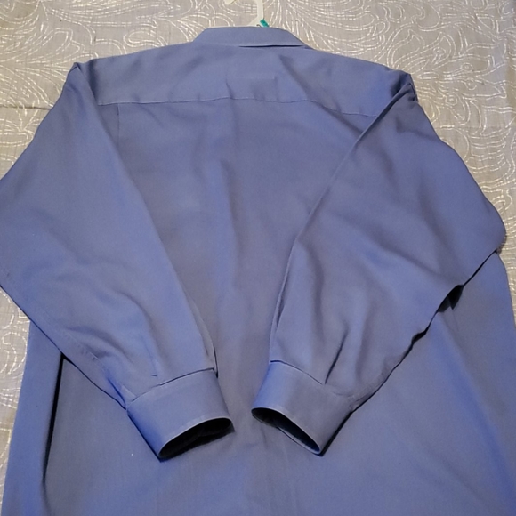 Claiborne Dress Shirt - Picture 3 of 3